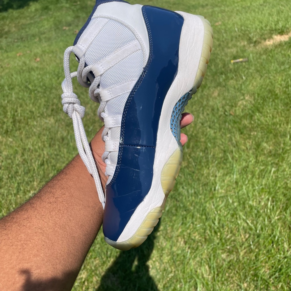 Jordan 11 retro “Win like 82” size 8.5 Worn Lightly no box - Picture 3 of 11